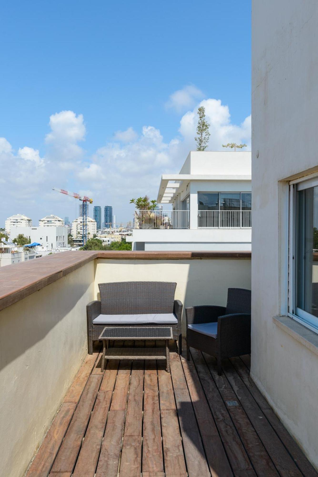 Penthouse With Panoramic View By Feelhome Тель-Авив Экстерьер фото