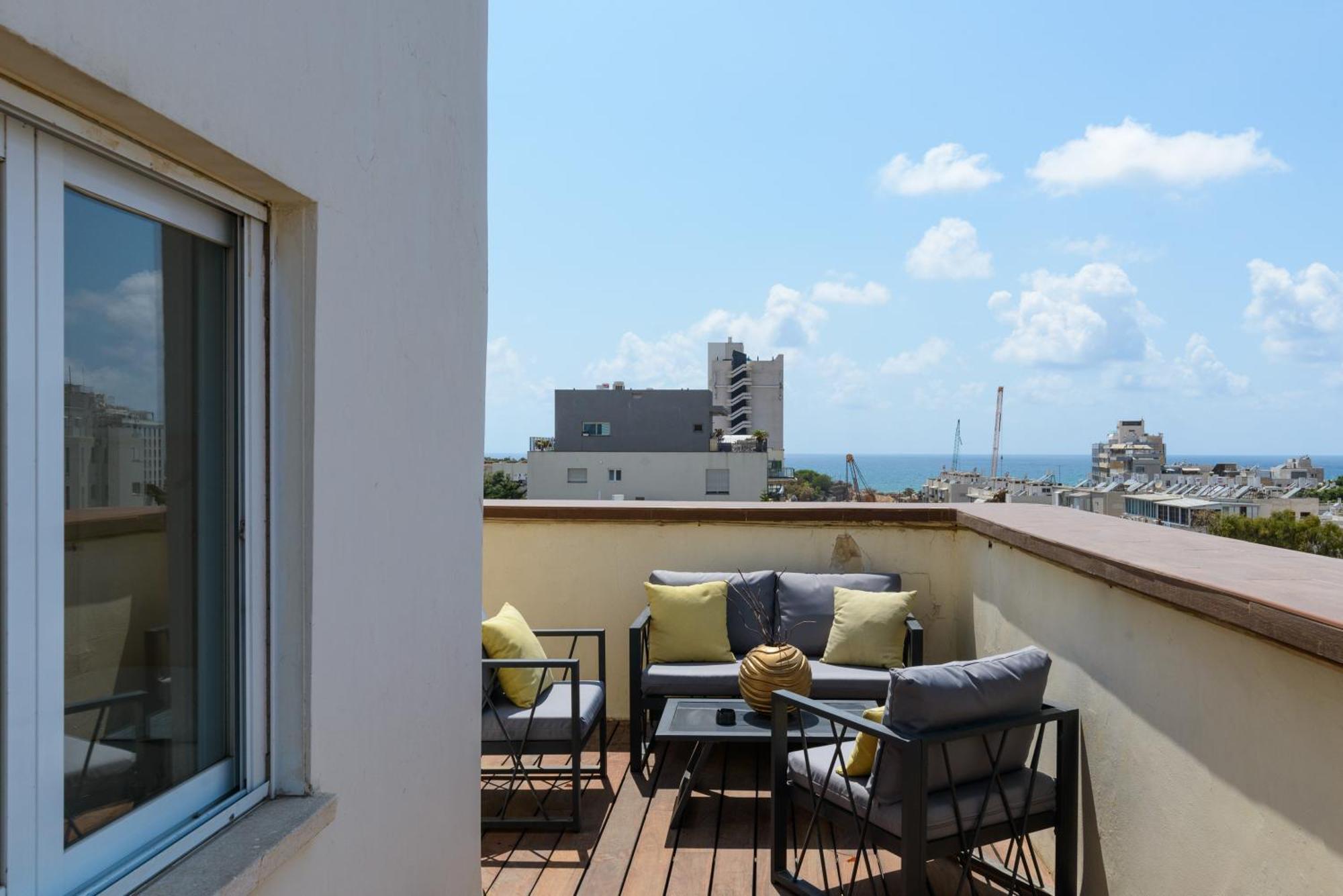 Penthouse With Panoramic View By Feelhome Тель-Авив Экстерьер фото